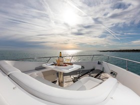 2011 Ferretti Yachts 800 satın almak