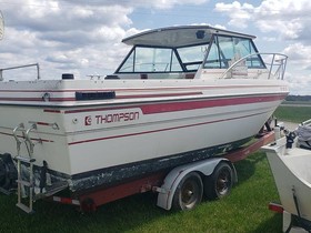 1989 Thompson 260 Fisherman