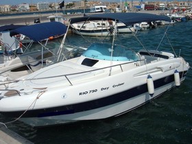 Vegyél 2005 Rio Boats 750 Day Cruiser Einspritzer