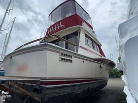 1983 Trojan F32 Flybridge til salgs