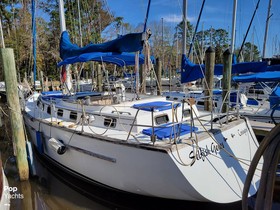 1983 Endeavour Catamaran 40 на продажу