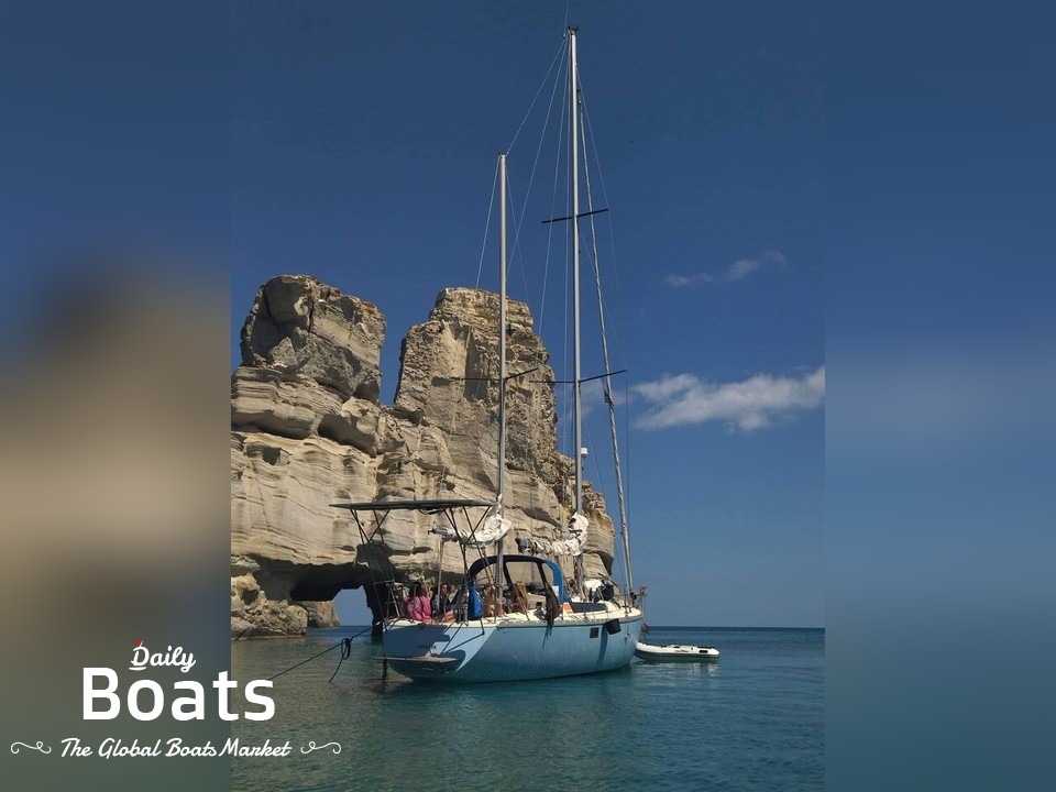 1982 Jeanneau Sun Fizz Ketch 40 for sale. View price, photos and Buy