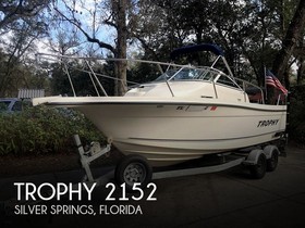 Trophy Boats 2152