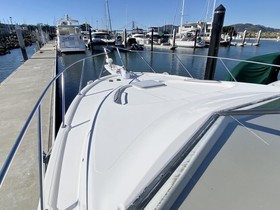 2000 Bayliner 3988 Command Bridge