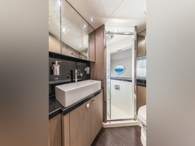 Купить 2017 Sunseeker Predator