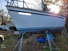 1989 Marlow-Hunter 30