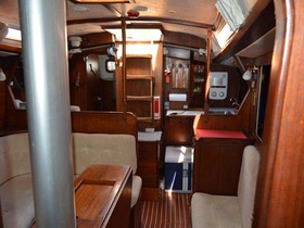 1982 Oyster Marine 37 на продажу