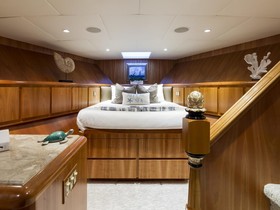 2004 Broward Marine Motor Yacht