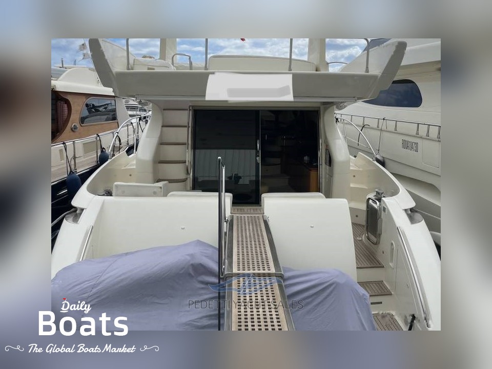 2004 Azimut 55
