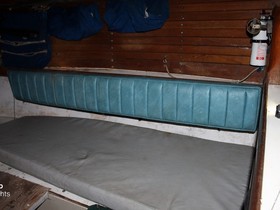 1972 CAL 33