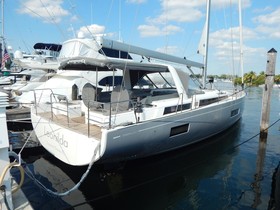 Bénéteau Océanis Yacht 54