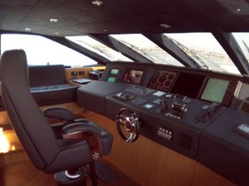 Osta 2011 Sunseeker Yacht