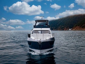 2021 Azimut 53