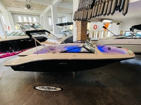 2022 Sea Ray 210 Spx Mj 2022 250 Ps 4.5