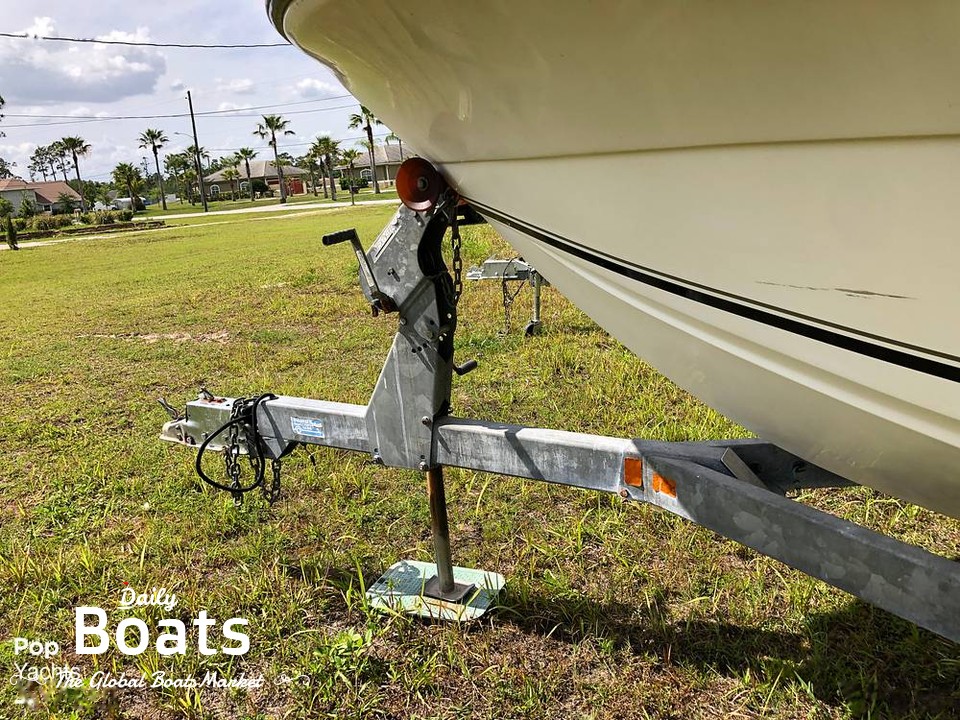 2000 Angler Boat Corporation 220 Center Console for sale. View price