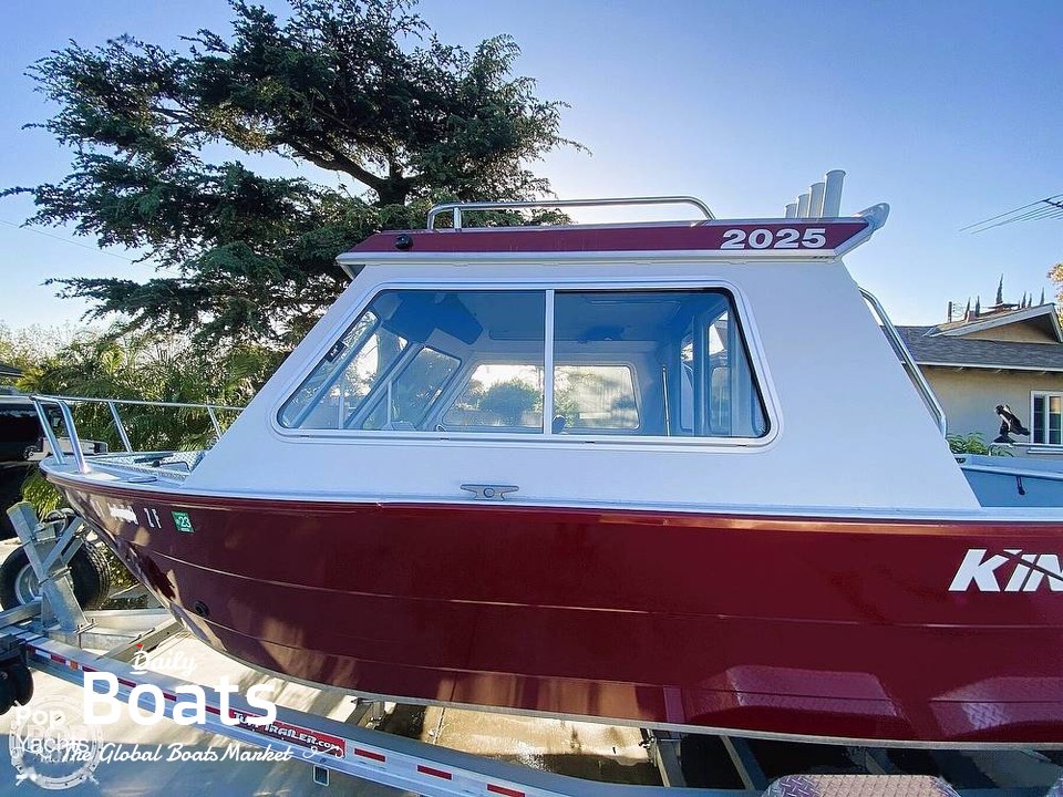 2020 Kingfisher 2025 Escape Ht Pilot House for sale. View price, photos