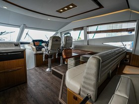 Vegyél 2018 Sea Ray L590 Fly