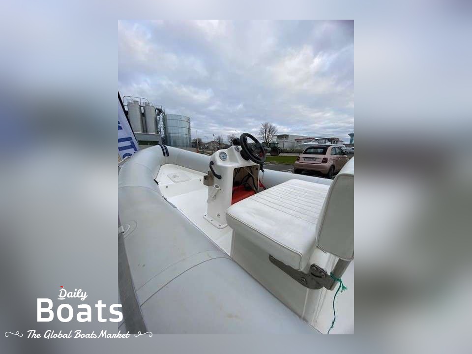 2000 Bombard Explorer 470 Wb for sale. View price, photos and Buy 2000