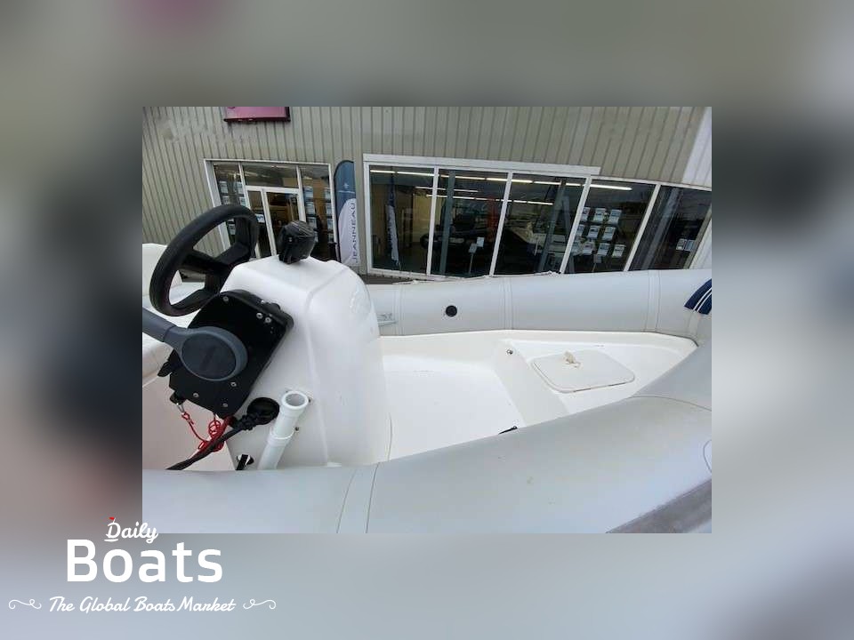 2000 Bombard Explorer 470 Wb for sale. View price, photos and Buy 2000