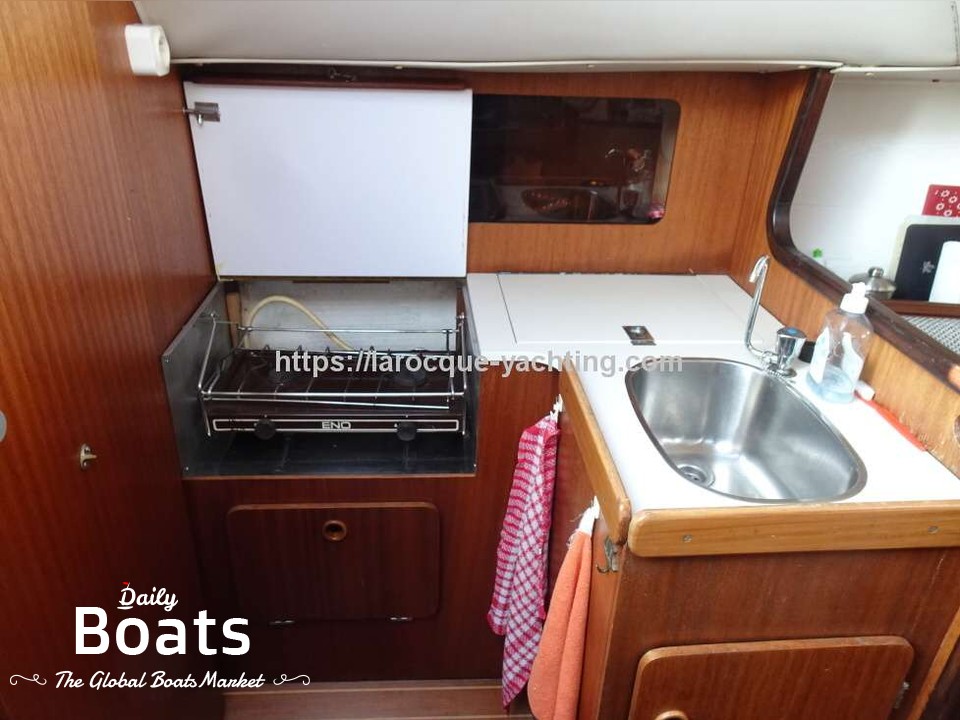 1986 Jeanneau Fantasia Lifting Keel for sale. View price, photos and Buy 1986 Jeanneau Fantasia