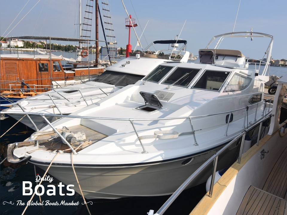 1988 Azimut 38