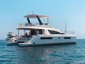 2021 Leopard Yachts 43 Powercat
