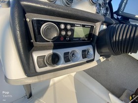 2011 Bayliner 215 Br