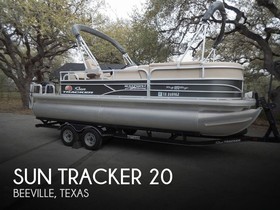 Sun Tracker Party Barge 20 Dlx