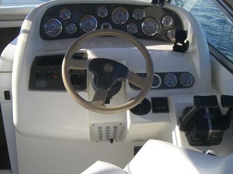 1998 Larson 290 Cabrio