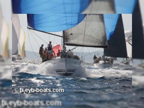 Beneteau First 40