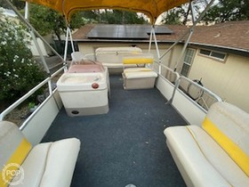 Buy 2007 Sun Tracker 18 Party Barge