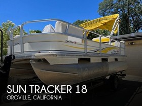 Sun Tracker 18 Party Barge