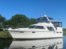 Carver Yachts 42 Fly
