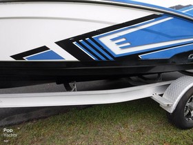 2017 Chaparral Boats Vrx 203
