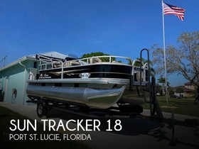 Sun Tracker 18 Dlx Party Barge