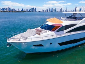 2018 Sunseeker 86 Yacht