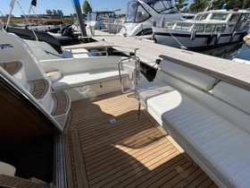 2005 Galeon 330 Fly