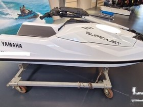 2022 Yamaha Superjet