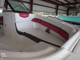 2016 Chaparral Boats 223 Vrx