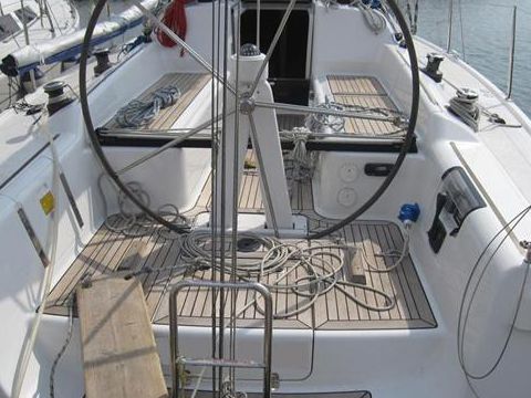2010 Dehler 35
