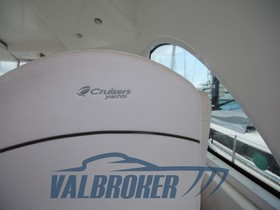 2008 Cruisers Yachts 390 Sc