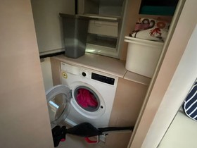 2011 Atlantis 55