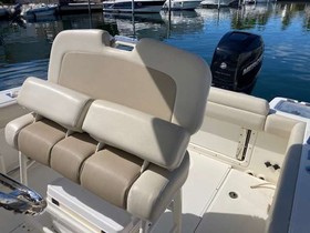 2017 Boston Whaler Outrage 230