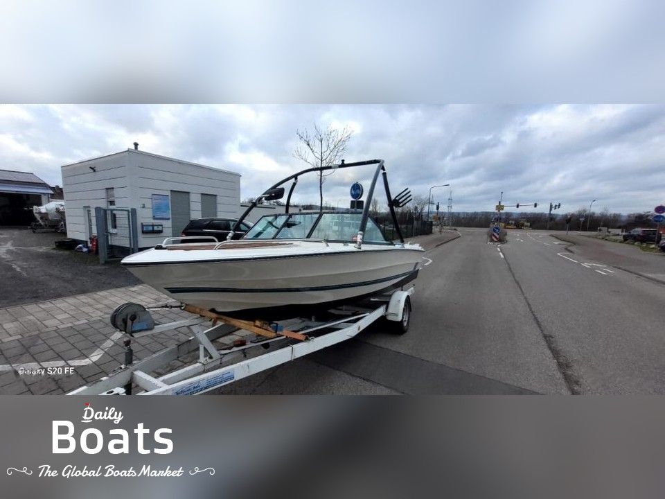 1990 Glassport 170 Mit Wakeboardtower for sale. View price, photos and