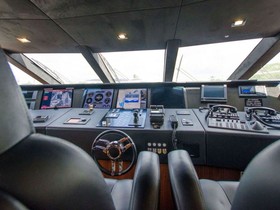 Osta 2015 Sunseeker Sport Yacht