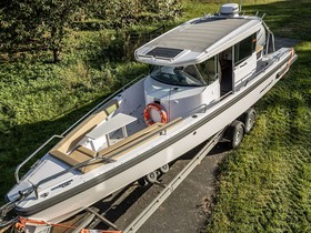 Axopar 28 Cabin