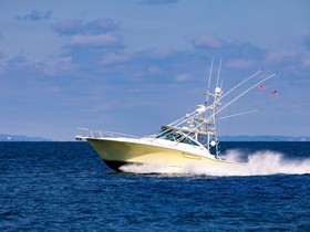 2005 Cabo Yachts