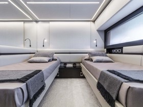 2023 Pershing 9X