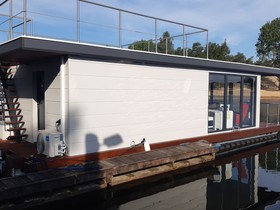  Custom built/Eigenbau Hausboot Arapahma Lux