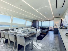 2017 Pershing 108